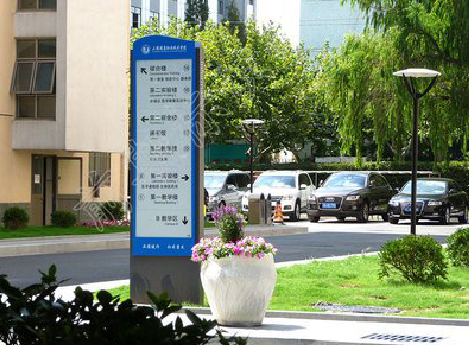 佛坪哪些因素影响宣传栏的制作？